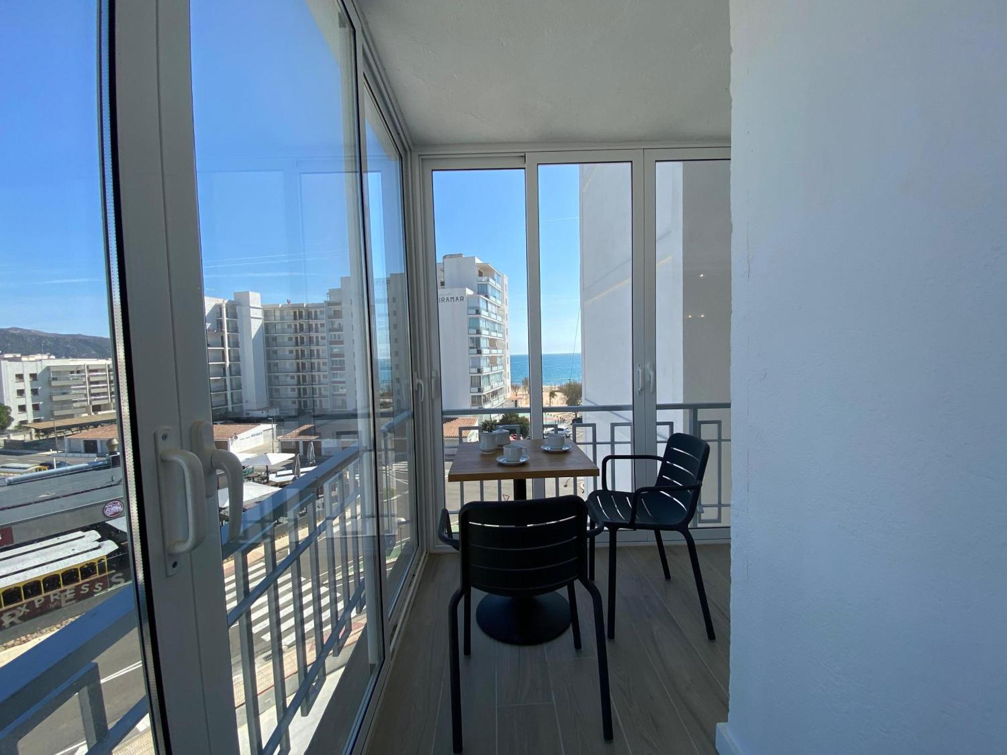 Piso Solimar Росас Экстерьер фото